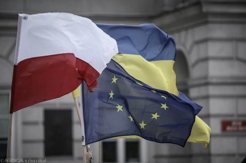 Czy Ukraina należy do Unii Europejskiej? Wikipedia — aktualny status