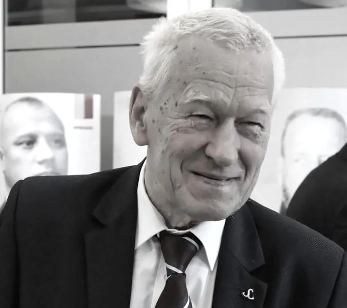 Kim był Kornel Morawiecki? Odkryj historię życia niezwykłego działacza.