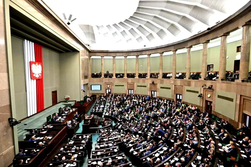 Kto zasiądzie w Sejmie po wyborach 2026 — przewidywana większość i skutki