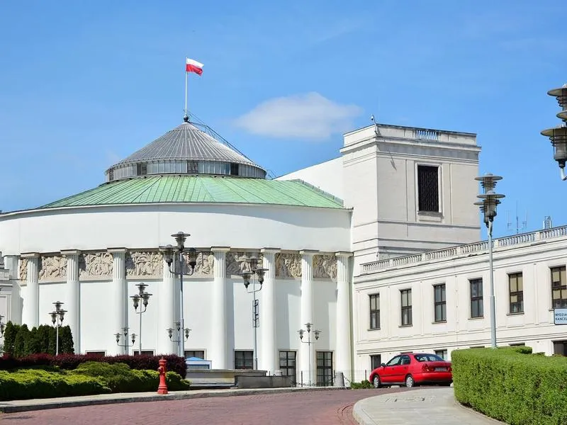 Jak sprawdzić głosowania w Sejmie